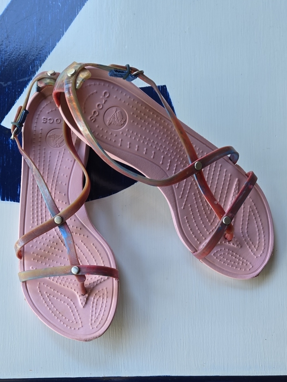 Crocs "Really Sexi" Blush Pink Thong Sandal With Marbled Upper Size US 7